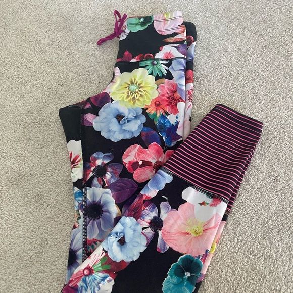 Old navy active floral stripe pants size S - Picture 6 of 11